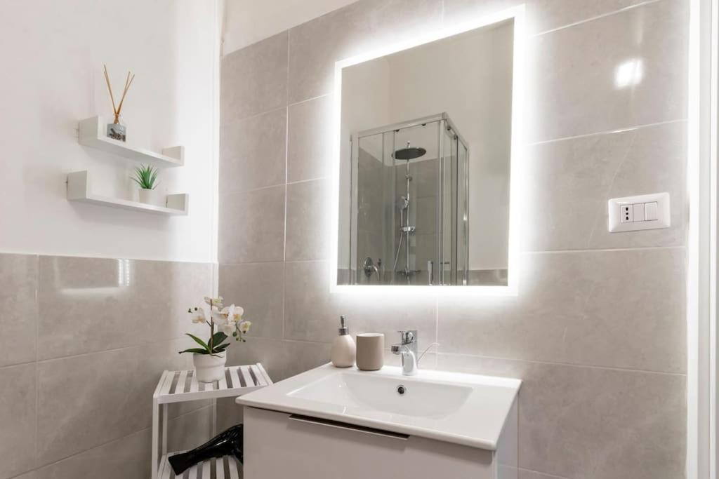 Centro Deluxe Suite Con Wi-Fi E Netflix Turin Exterior photo